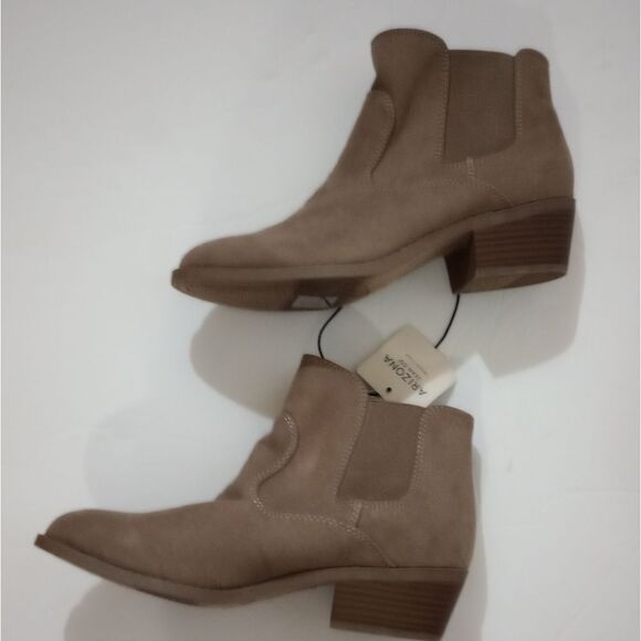 🆕👢 Arizona Charlton Booties - Dark Taupe - Picture 2 of 7
